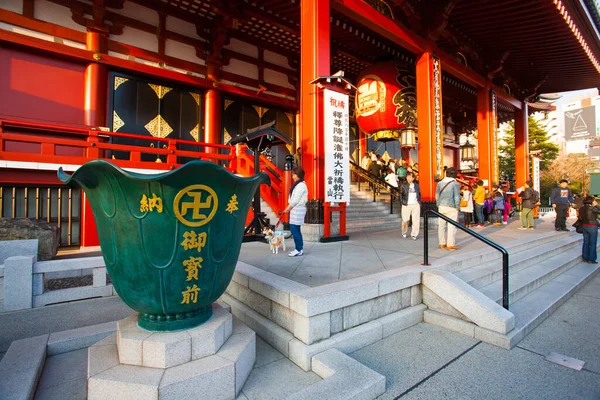 Tokio Japan March Neidentifikovaní Lidé Chrámu Senso Března 2014 Tokiu — Stock fotografie