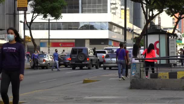 Unidentified People Most Them Protective Masks Because Covid Virus Plaza — Stock Video