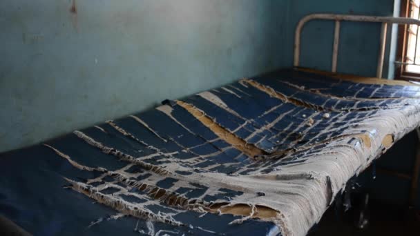 Bed Onderzoekskamer Van Het Siyaludzu Health Center Balaka District Hospital — Stockvideo