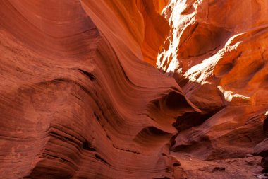 Antilop Kanyonu, Page, Arizona, ABD yakınlarında. Antilop Kanyonu, Amerika 'nın güneybatısındaki en çok ziyaret edilen ve en çok fotoğraflanan kanyondur..