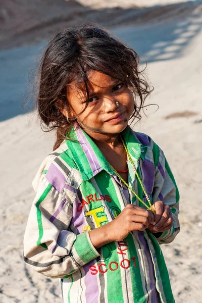 Raxaul Índia Menina Indiana Não Identificada Rua Por Volta Novembro — Fotografia de Stock