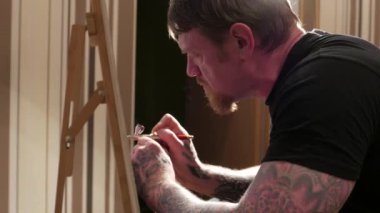 Ressam airbrusher art Studio portresi