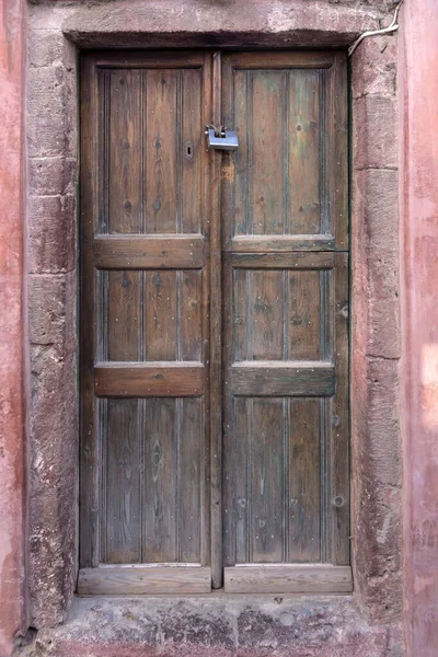 Old Wooden Brown Door — Stock Photo, Image