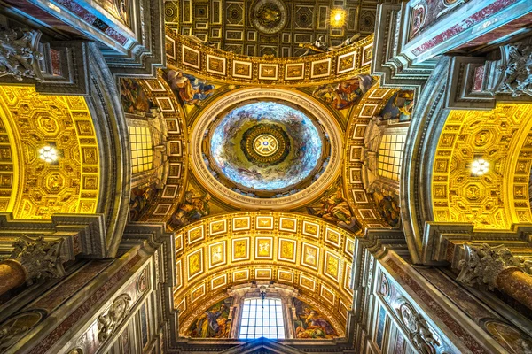 Basílica de San Pedro, Roma, Italia. —  Fotos de Stock