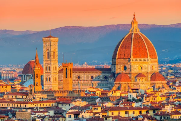 Firenze ved soloppgang, tuscany, Italia . – stockfoto