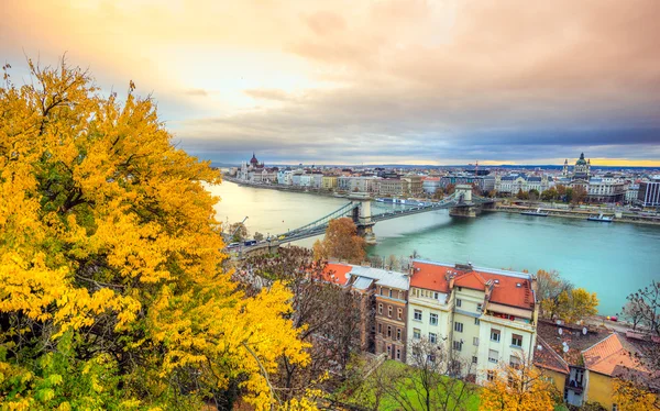 Budapeste ao pôr do sol, Hungria — Fotografia de Stock