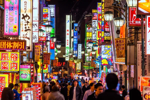 Distrito de Kabuki-Cho, Shinjuku, Tóquio, Japão . — Fotografia de Stock