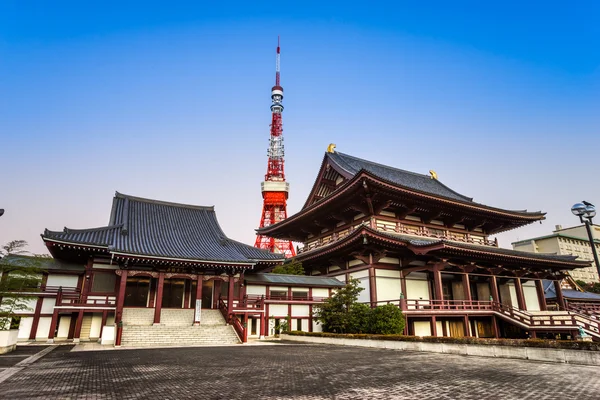 Templo de Zojo.ji e torre de tokyo, Tóquio, Japão . — Fotografia de Stock