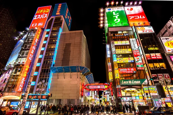 Kabuki Cho district, Shinjuku, Tokyo, Japán. — Stock Fotó