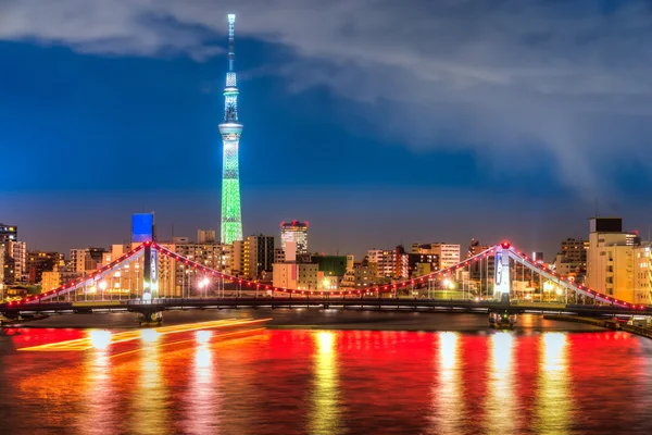 O horizonte de Tóquio no Japão — Fotografia de Stock