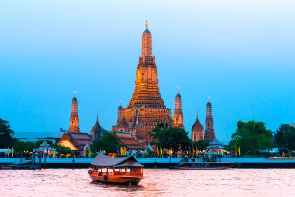 Templo de War Arun en Bangkok — Foto de Stock