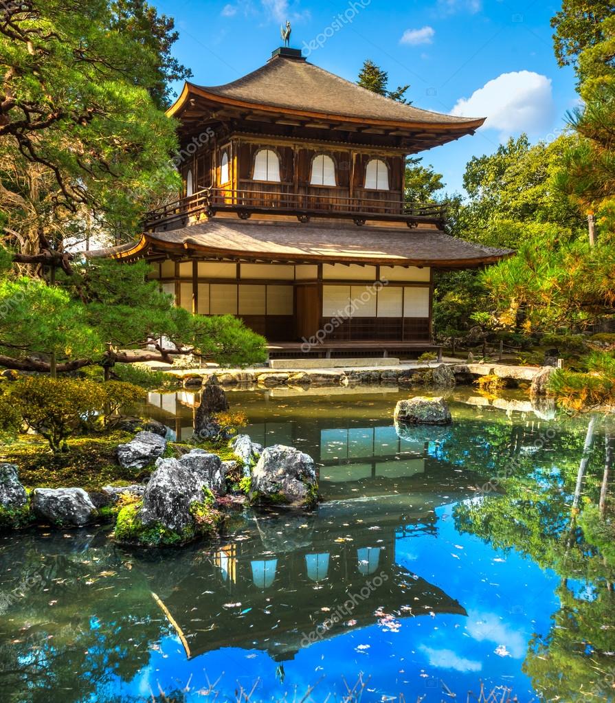 Templo Ginkakuji en Kyoto — Foto editorial de stock © masterlu 67546575