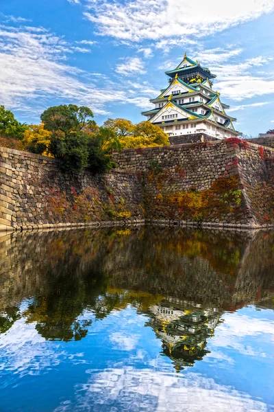 Osaka-slottet i osaka, japan. — Stockfoto