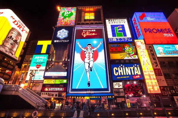 Dotonbori okres, Osaka, Japonsko. — Stock fotografie