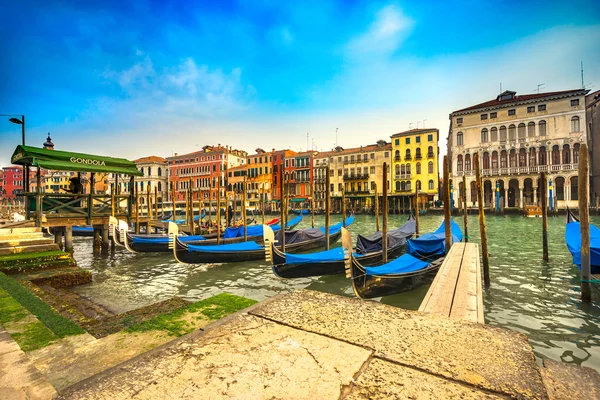 Gondels in Venetië, Italië — Stockfoto