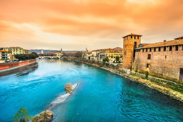 Castelvecchio en Verona, Italia —  Fotos de Stock