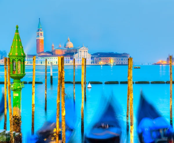 Góndolas en Venecia, Italia — Foto de Stock