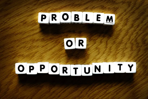 Problem Oder Chance Mit Worten Umschrieben Die Optimismus Und Erfolgserlebnis — Stockfoto