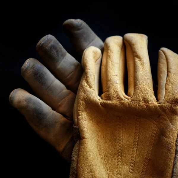 Detail Van Oude Versleten Lederen Werkhandschoenen Werkhandschoenen Textuur — Stockfoto