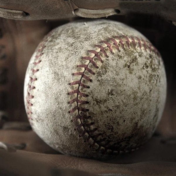 Beyzbol ve eldiven veya eldiven — Stok fotoğraf