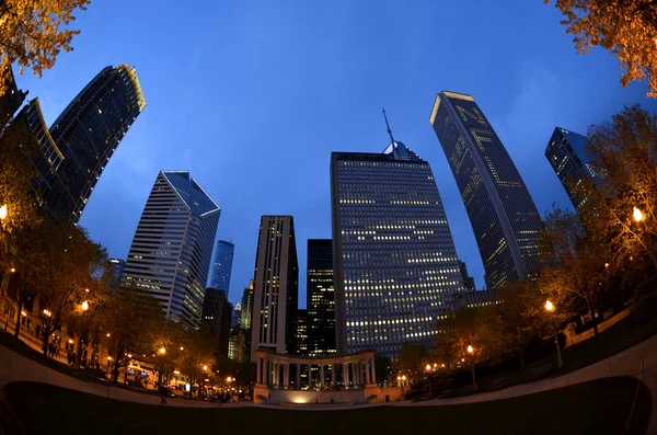 シカゴの夜建物 nfl ドラフト 2015年 — ストック写真