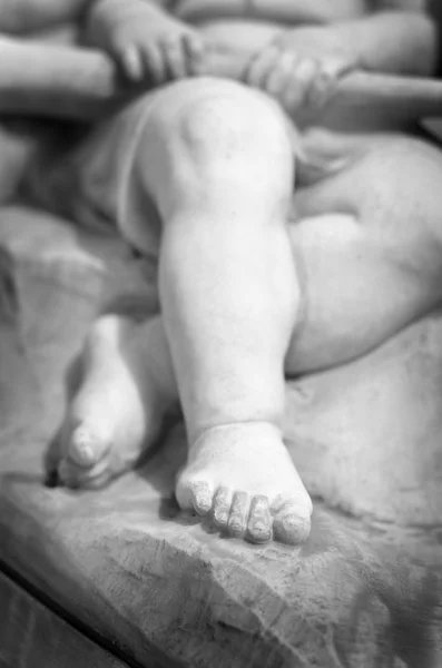 Posąg rzeźba stopy dziecka — Zdjęcie stockowe