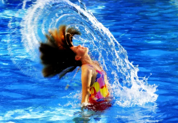 Plaisir de natation d'été — Photo