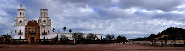 San xavier mise křesťanské achurch — Stock fotografie