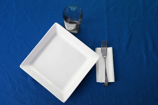 Paño de tabla azul de la placa tenedor servilleta ajuste — Foto de Stock