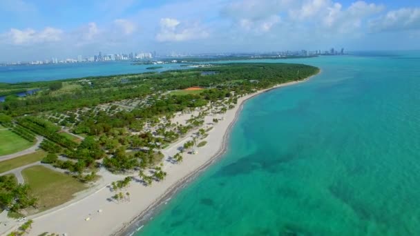 Letecká videa Key Biscayne kinematografii Park a Marina — Stock video