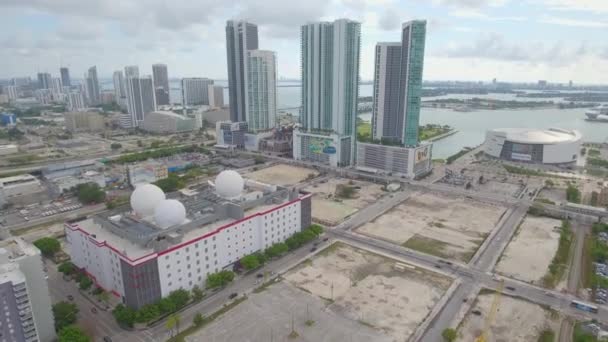 Downtown Miami Highrise condomínios — Vídeo de Stock
