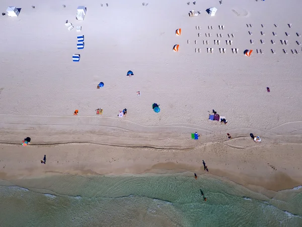 Воздушное изображение пляжа — стоковое фото