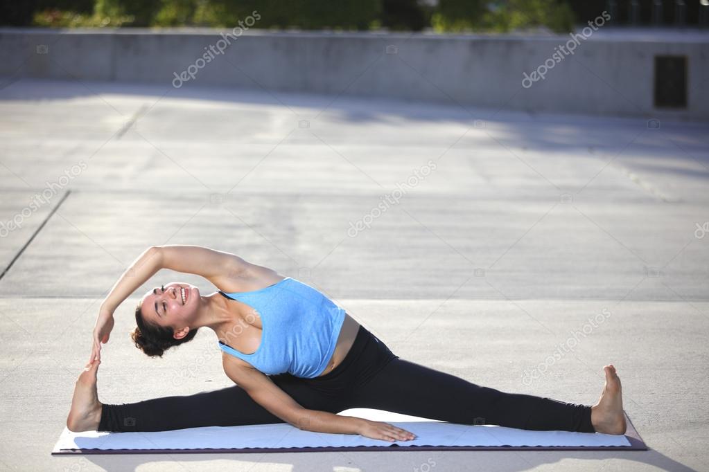 Split leg yoga pose sale