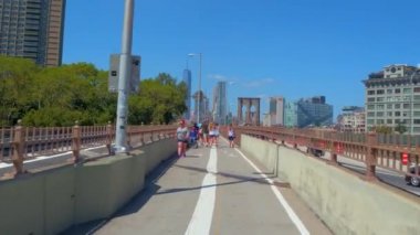 Brooklyn Köprüsü'nün hareket video görüntüleri