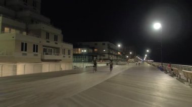 Long Beach Boardwalk geceleri