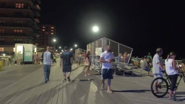 Night life on Long Beach NY — Stock Video