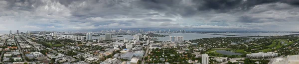 Légi Panoráma Miami Beach Vihar Felhős Felhők — Stock Fotó