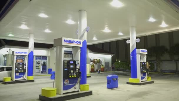 Miami Estados Unidos Octubre 2020 Marathon Gas Station Bombea Por — Vídeos de Stock