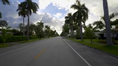 Harrison Caddesi, Hollywood Florida. Önden görüntü, 4K.