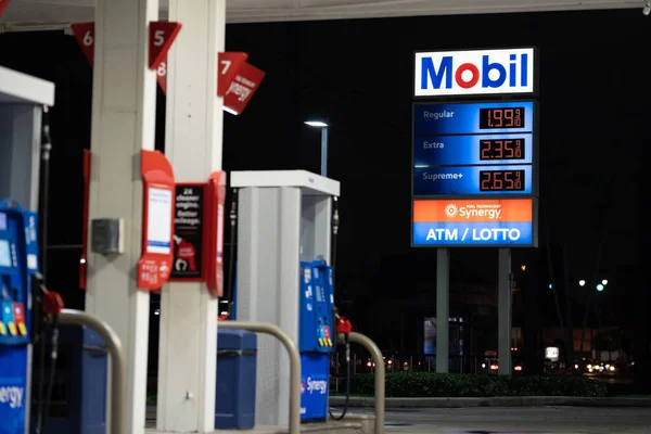 Miami Usa November 2020 Mobile Gas Station Prices Sign — Stock Photo, Image
