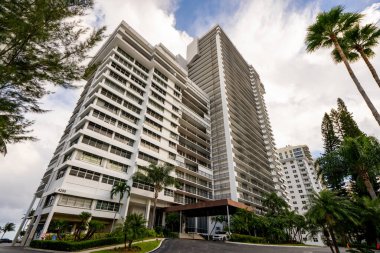 Fort Lauderdale, FL, ABD - 22 Kasım 2020 Plaza South Condo Association Galt Ocean Mile