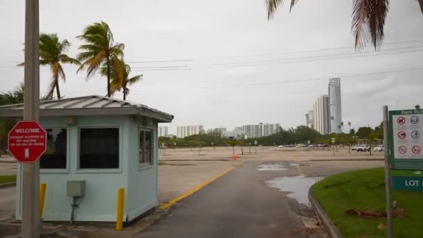 Filmagem Movimento Estabilizado Gimbal Miami Beach Haulover Park Estacionamento — Vídeo de Stock