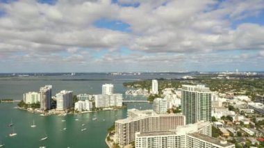 Miami Plajı 'ndaki apartman daireleri.