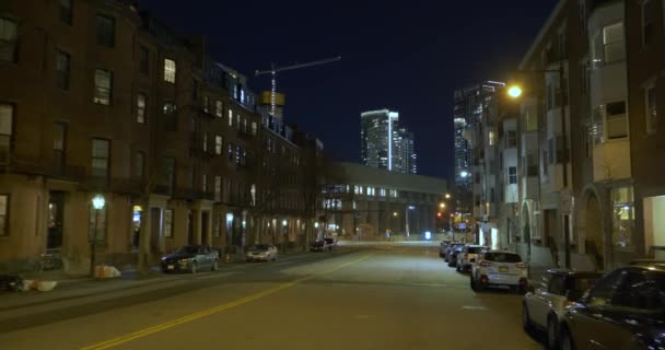 波士顿夜视仪锁定科维德19科罗纳韦勒斯大流行病 — 图库视频影像
