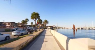 St. Augustine FL 'in Amerika' nın en eski şehrinin hareketli görüntüleri.