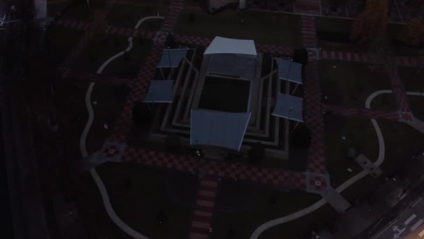 空中倾斜揭示美国佐治亚州亚特兰大市中心百年奥林匹克公园 — 图库视频影像