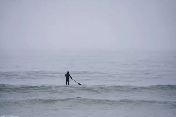 Man Paddeleboarding New Hampshire Winter — Stock Photo, Image