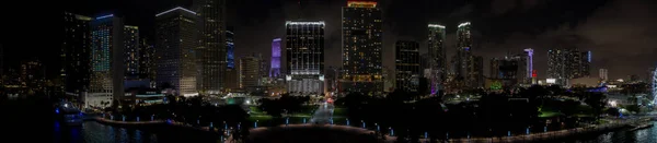 Panorama Aéreo Noturno Downtown Miami Luzes Cidade — Fotografia de Stock