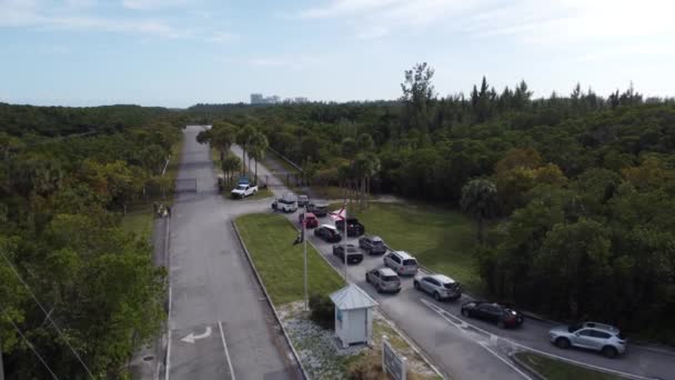Oleta Park Miami Ограничивает Допуск Гостей Помощи Социальном Дистанцировании Covid — стоковое видео