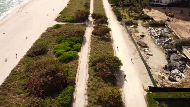 Filmato Aereo Drone Della Atlantica Che Una Pista Ciclabile Pedonale — Video Stock